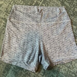 Fleo Gray Geometric Charge Shorts